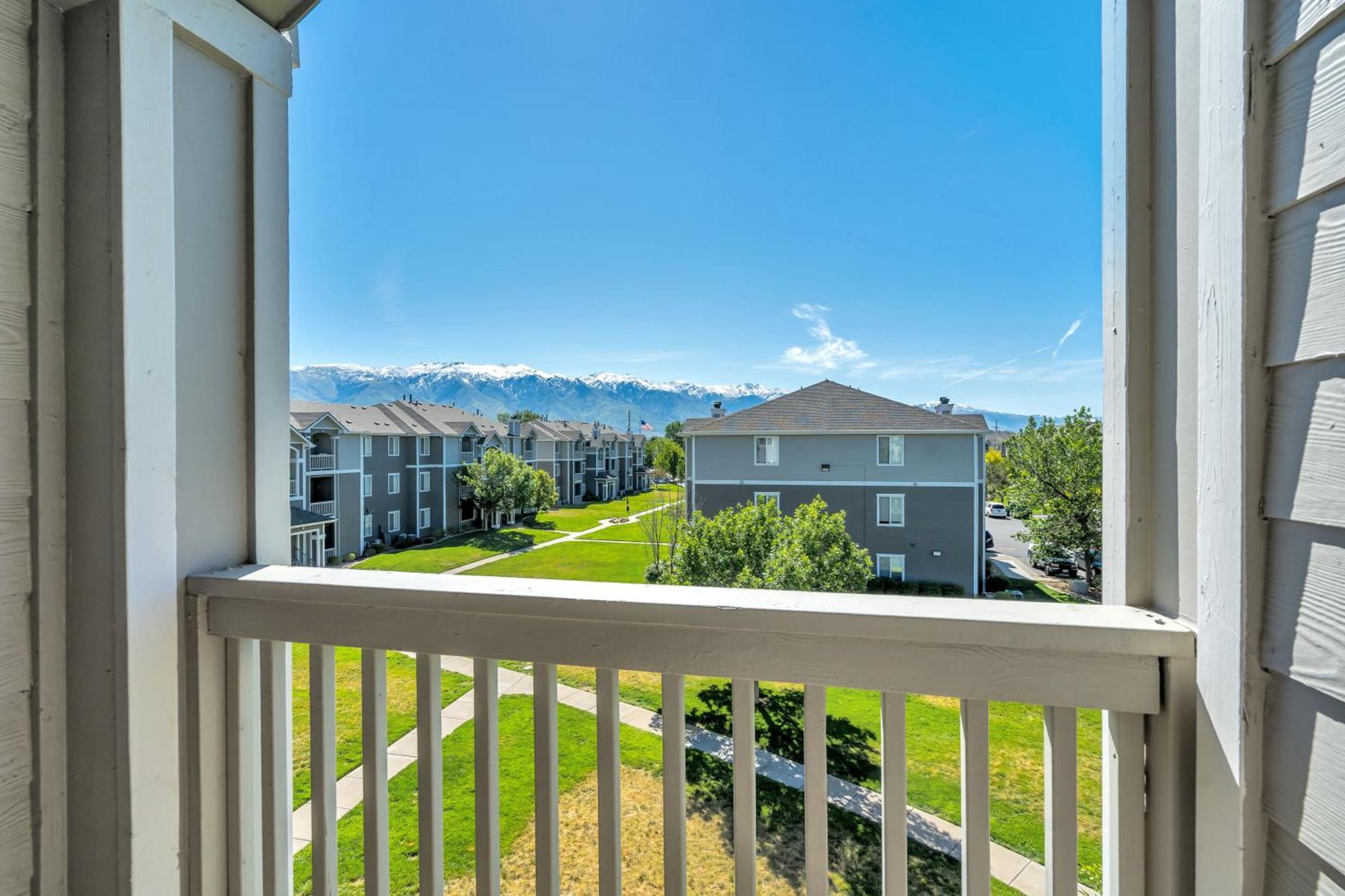 Mountain View By Cloud Dream Homes Clearfield 外观 照片